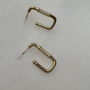 Pendientes de plata chapados en oro amarillo.