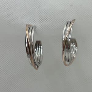 Pendientes de aro entrelazados rodiados en oro blanco y oro rosa