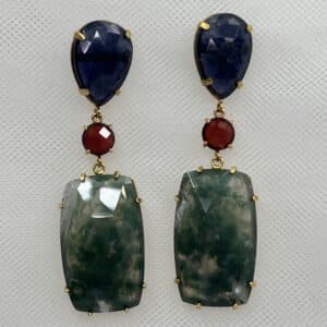 Pendientes largos de plata chapados en oro amarillo con piedras naturales