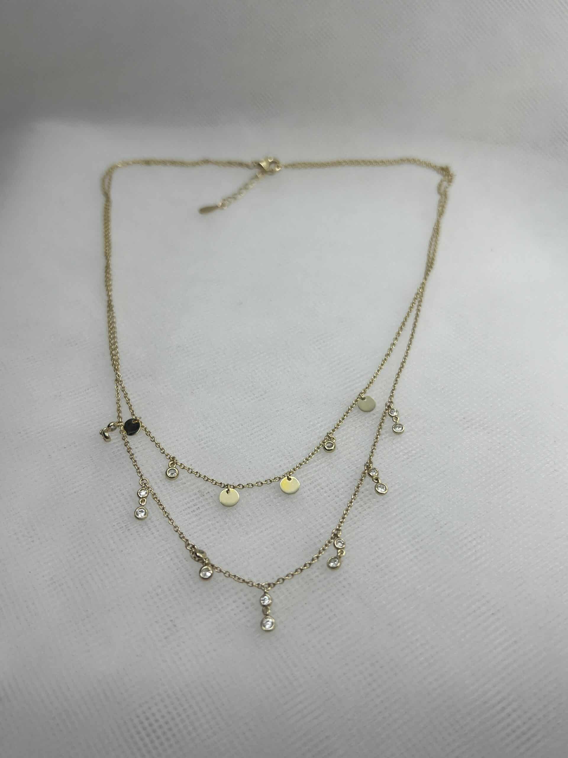 Collar de plata chapado en oro amarillo con colgantes y circonitas