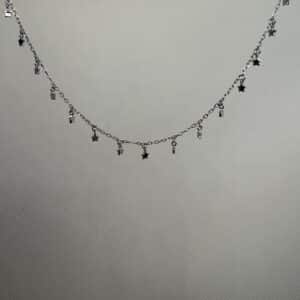 Collar de plata chapada en oro blanco con estrellas