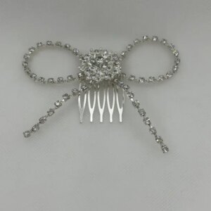 Tocado de lazo con broche de circonitas